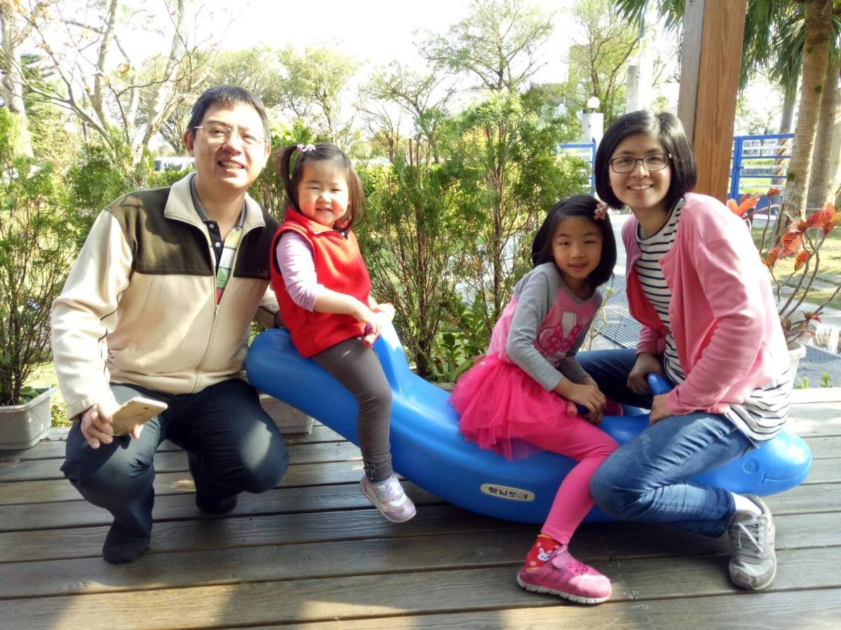 Fish House 宜蘭獨棟別墅 戲水池 生態diy 安農溪自行車 Lejlighed Dongshan  Eksteriør billede